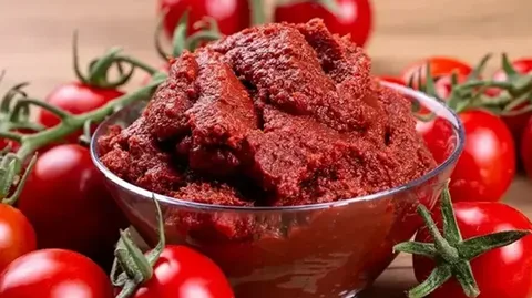 رب گوجه فرنگی بزرگ با بسته‌ بندی مقاوم و بهداشتی